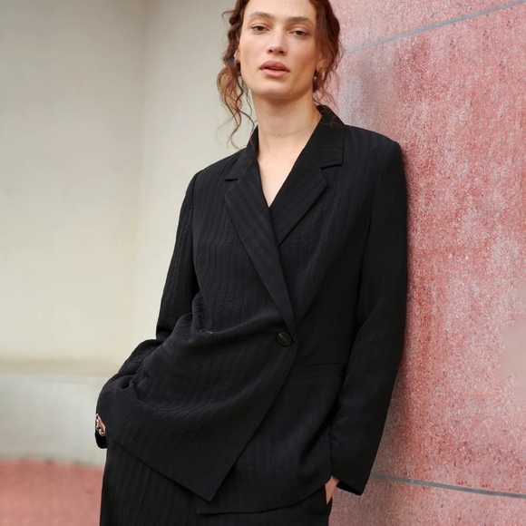 Everlane Jackets & Blazers - Everlane Elegant Black Women's Blazer